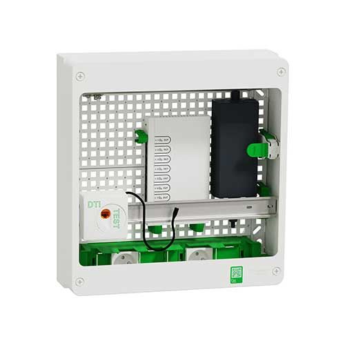 SCHNEIDER Resi9 Connect Coffret de communication Grade 3TV - 8RJ45 avec switch POE